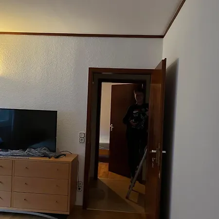 Moneurzimmer Am Holzbach