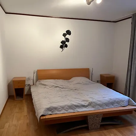 Moneurzimmer Am Holzbach *